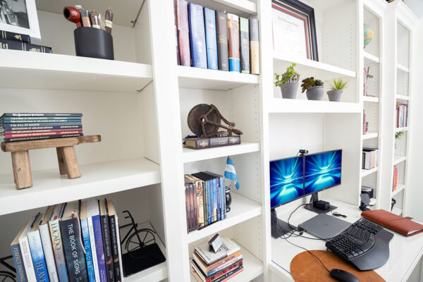 Close Up Of Adjustable Shelves On Built In Bookshelves